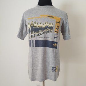 VINTAGE 1961 ADIDAS IN ENGLAND ADULT SHORT SLEEVE T- SHIRT - SIZE MEDIUM
